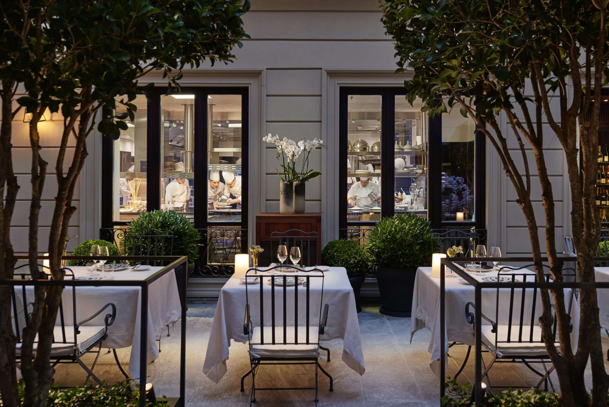 Fusionando el dise&ntilde;o milan&eacute;s con el lujo oriental atemporal, Mandarin Oriental Mil&aacute;n se encuentra en el coraz&oacute;n de la ciudad m&aacute;s moderna de Italia.